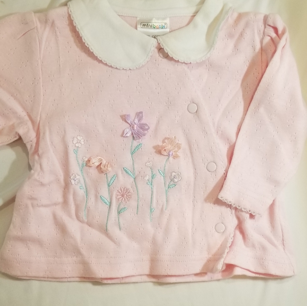 Matching floral baby outfit set